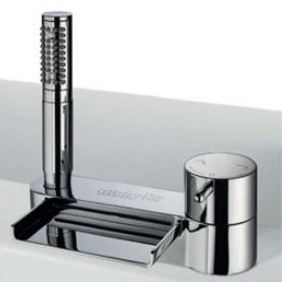 rubinetteria bordo vasca novellini.JPG